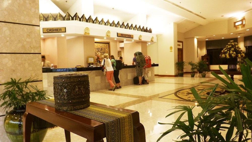Hotel Summit Parkview 4*