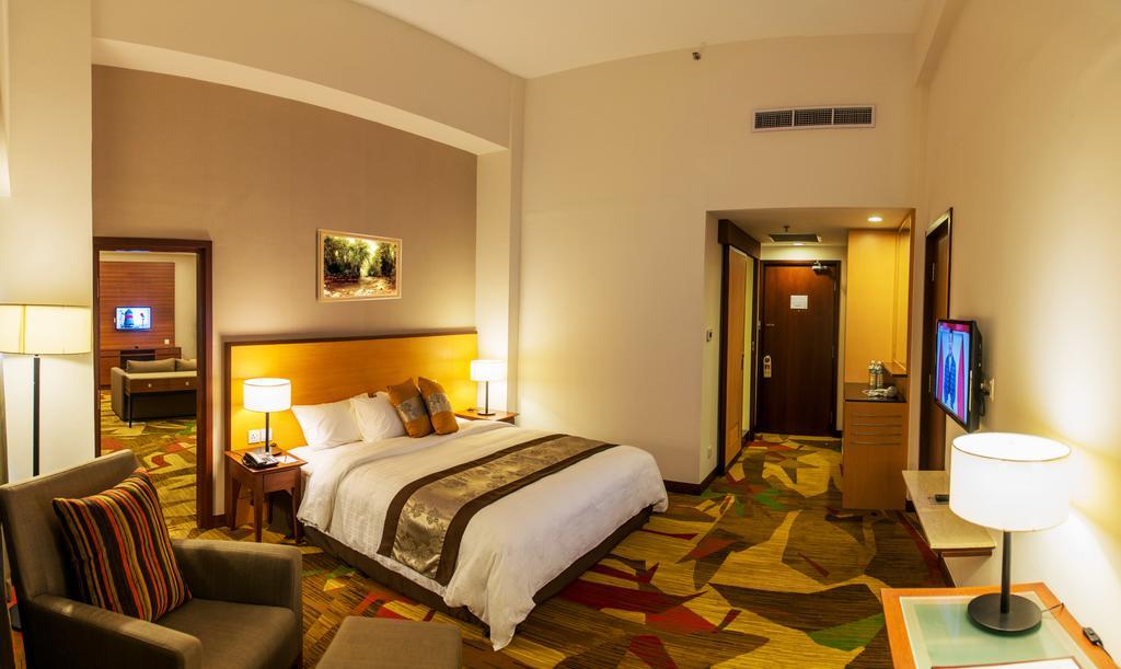 Hotel Summit Parkview