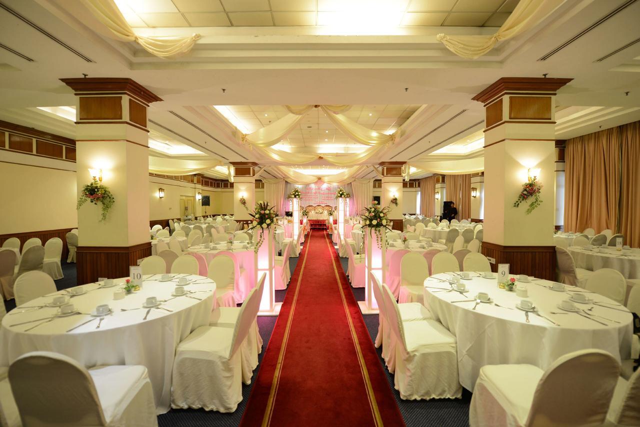 Summit Parkview Hotel