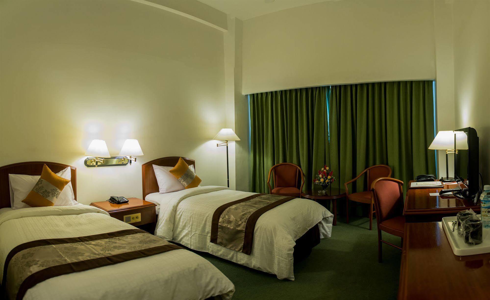 Hotel Summit Parkview 4*